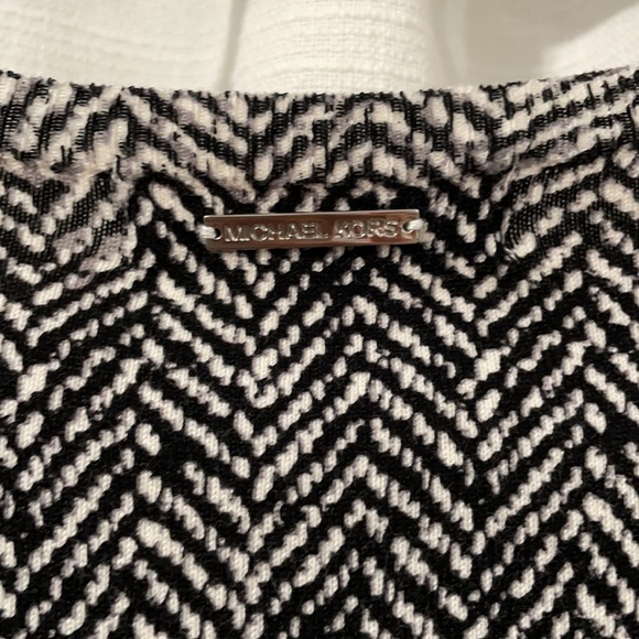 MICHAEL Michael Kors Long Sleeve Herringbone Print Dress - Picture 6 of 8